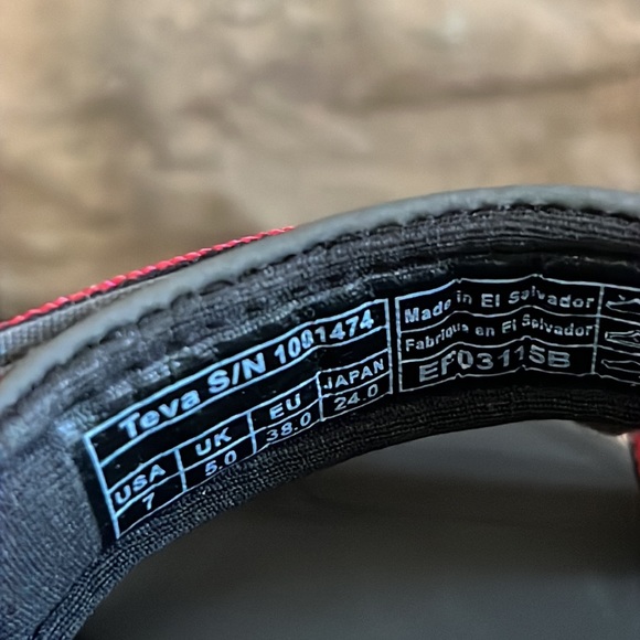 Teva Terra Fi Lite Sandals / Trueno Red / SZ 7 - Picture 4 of 6